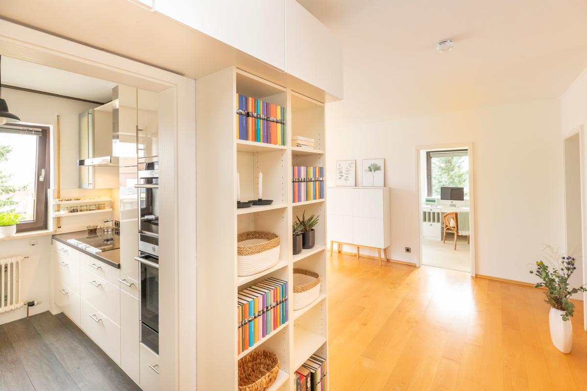 Einladend gestaltete Eigentumswohnung durch Home Staging vorbereitet